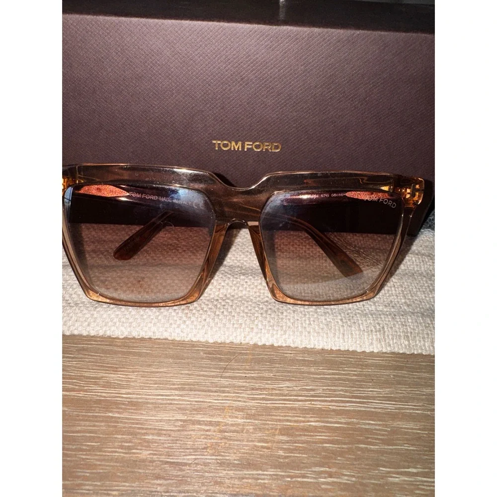 Tom‎ Ford FT0763 57G Maxim Square Sunglasses Champagne Brown Gradient Womens